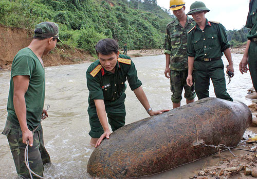 ผลักดันการประชาสัมพันธ์เกี่ยวกับการแก้ไขผลร้ายจากระเบิดในเวียดนาม
